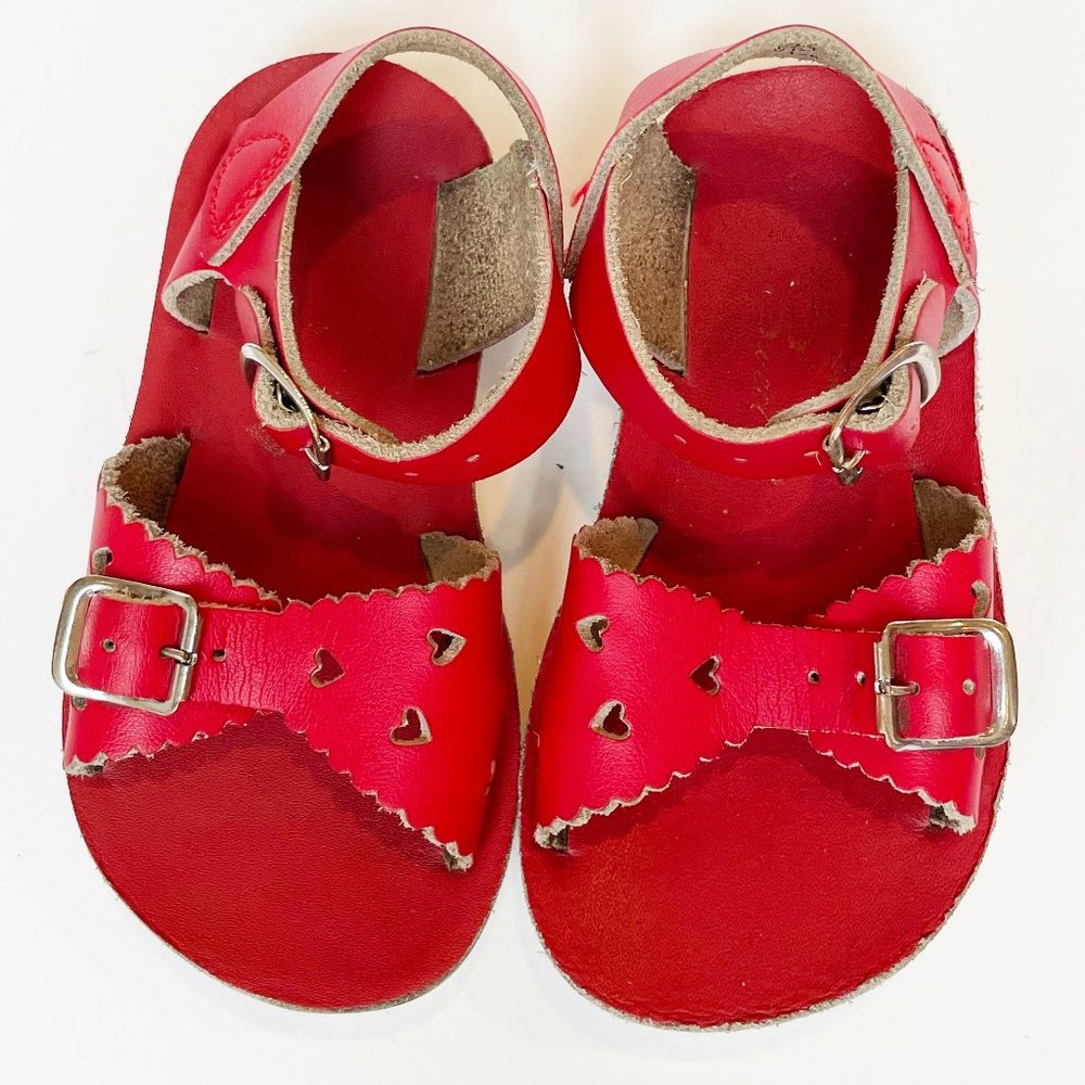 Sun-San Sweetheart Sandal, Red, Size 6